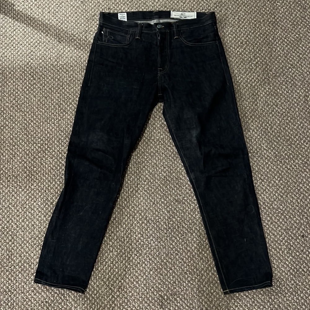 Rogue Territory Dark denim Jeans.